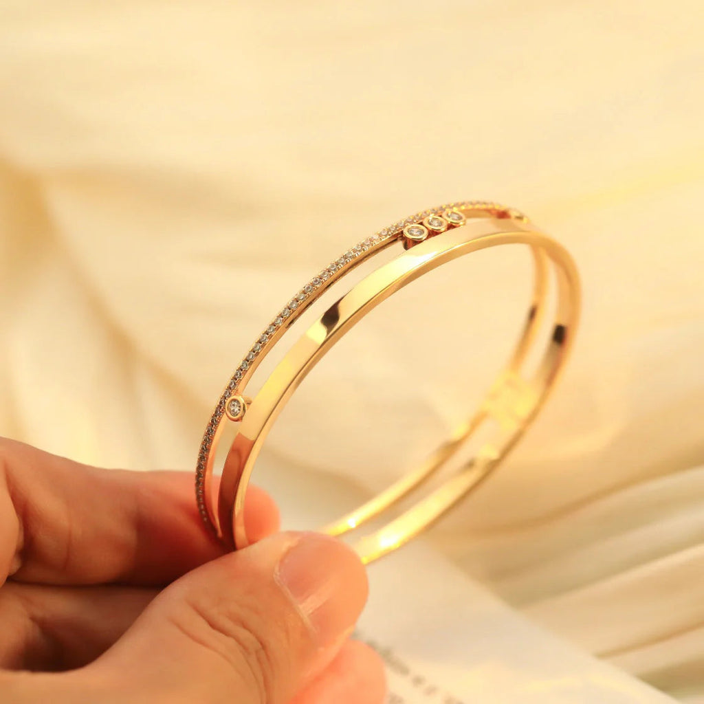 [Cyra] Move Romane Diamond Bangle Bracelet