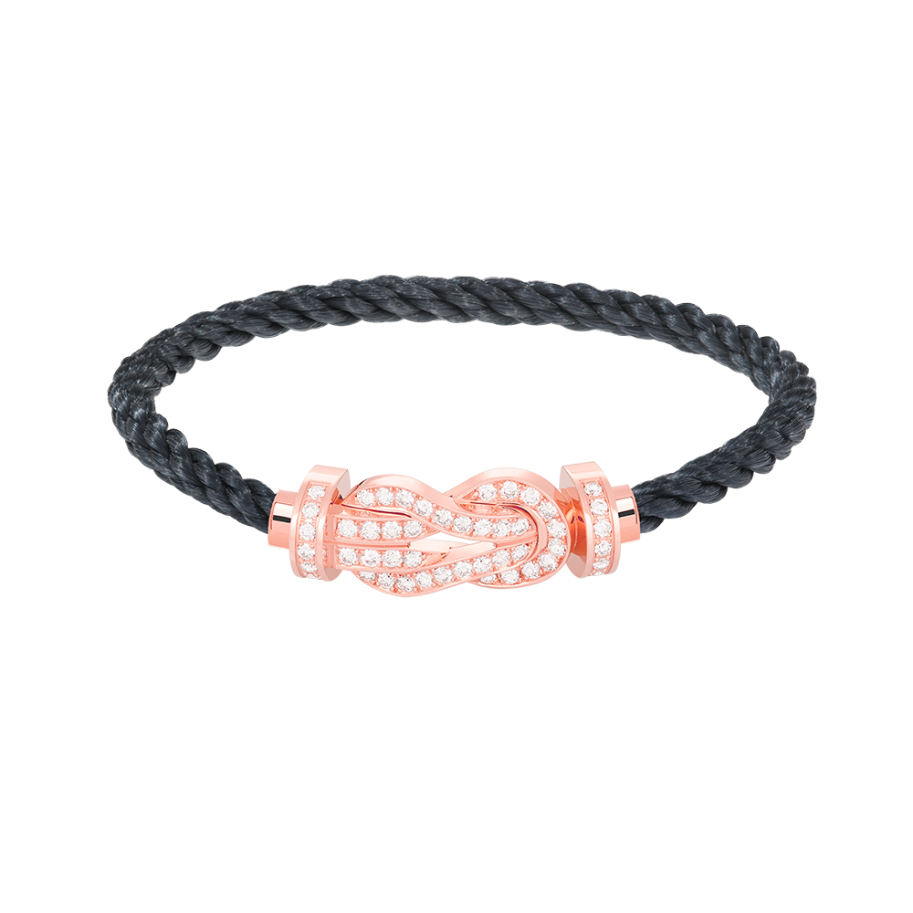 [Cyra] CHANCE GROSSES ARMBAND MIT 8-STELLIGER SCHNALLE UND VOLLBESATZ MIT DIAMANTEN IN ROSÉGOLD