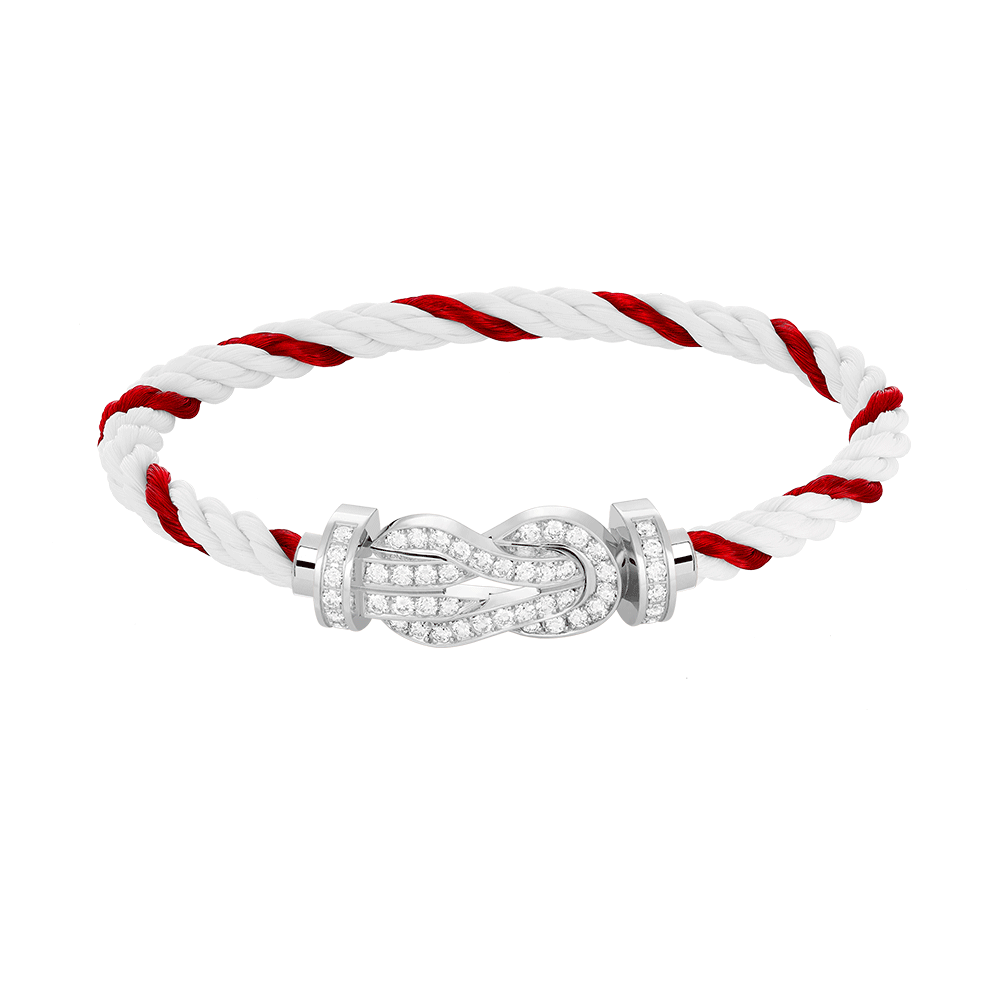 [Cyra] CHANCE GROSSES ARMBAND MIT 8-STELLIGER SCHNALLE UND VOLLBESATZ MIT DIAMANTEN IN SILBER