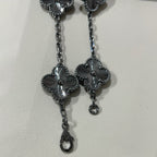 [Cyra] Neues CLOVER 5 MOTIF SCHWARZES ARMBAND