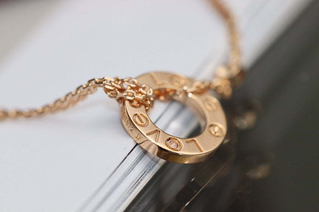 [Cyra] LOVE-HALSKETTE VERSTELLBAR ROSÉGOLD 2 DIAMANTEN