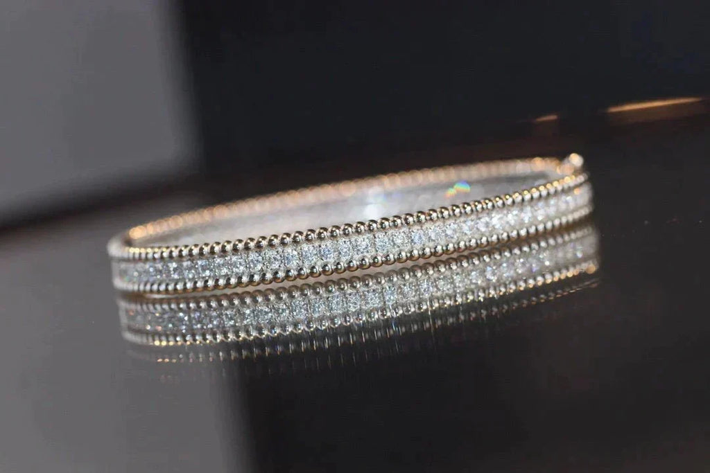 [Cyra] PERLEE ARMBAND MIT 1 DIAMANTREIHE