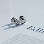[Cyra]  LOVE EARRINGS SILVER 10MM