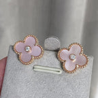 [Cyra]  CLOVER MEDIUM 1 MOTIFS  PINK MOP DIAMOND EARRINGS