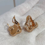 [Cyra]  CLOVER MEDIUM 1 MOTIFS CARNELIAN  DIAMOND earrings