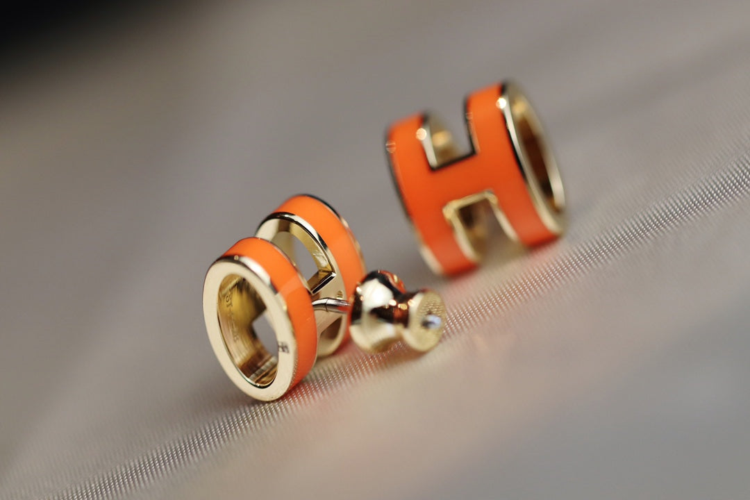 [Cyra]  MINI POP H EARRINGS ORANGE
