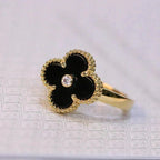 [Cyra] CLOVER ONYX RING GOLD DIAMANT
