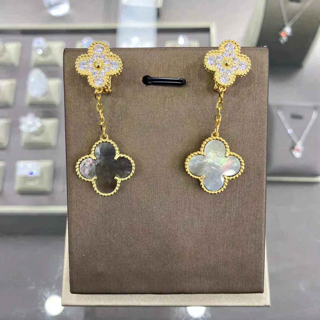 [Cyra]  CLOVER  2 MOTIFS  DIAMOND  EARRINGS (MULTIPLE CHOICESç´
