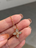 [Cyra]  STAR DIAMOND NECKALCE