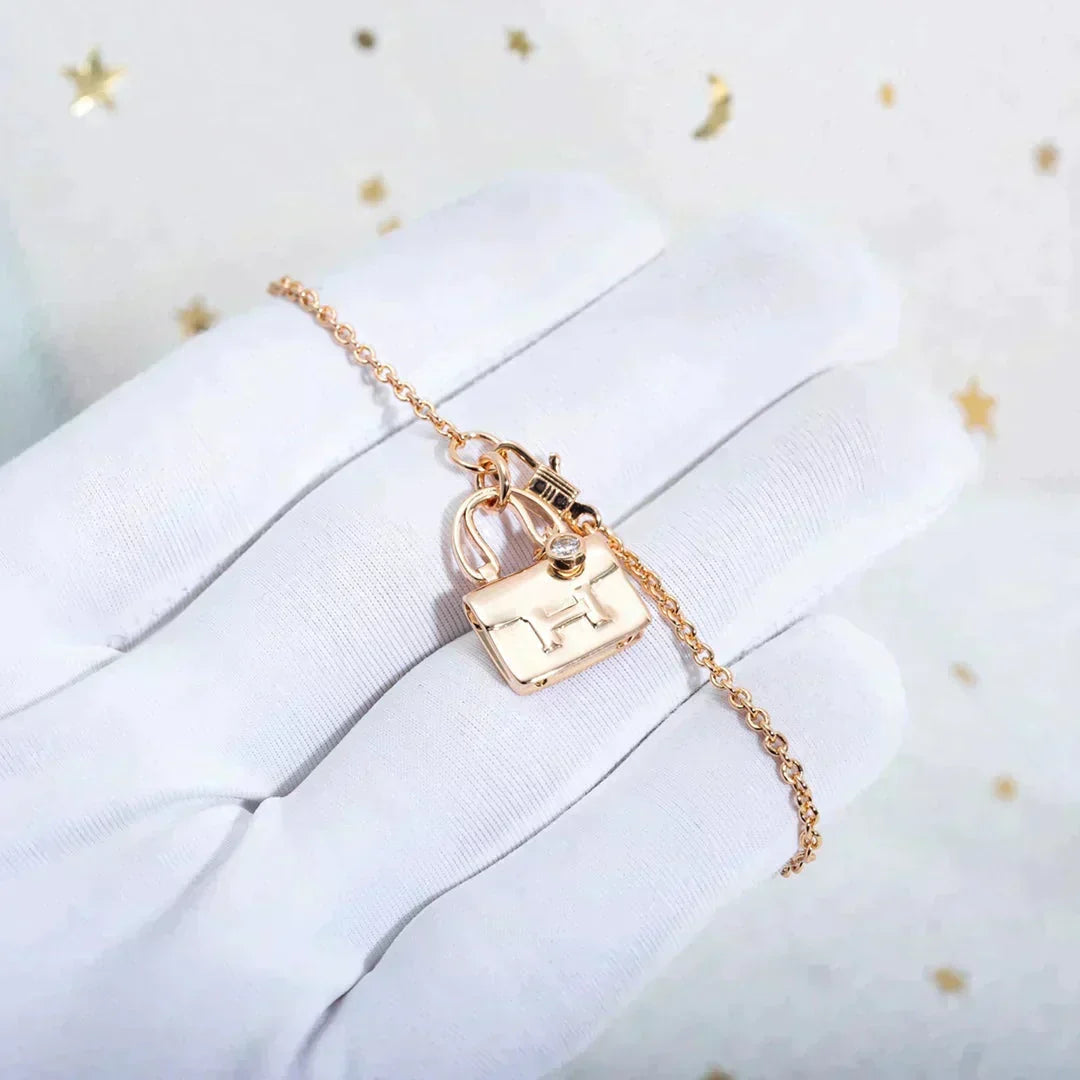 [Cyra]  AMULETTE PEDANT ROSE GOLD NECKLACE