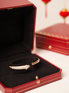 [Cyra]  PANTHÈRE OFFENES ARMBAND AUS ROSÉGOLD MIT DIAMANTEN