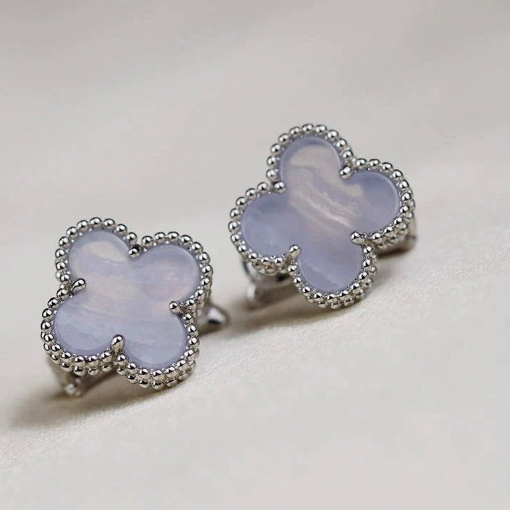 [Cyra]  CLOVER MEDIUM 1 MOTIFS  WHITE MOP EARRINGS SILVER