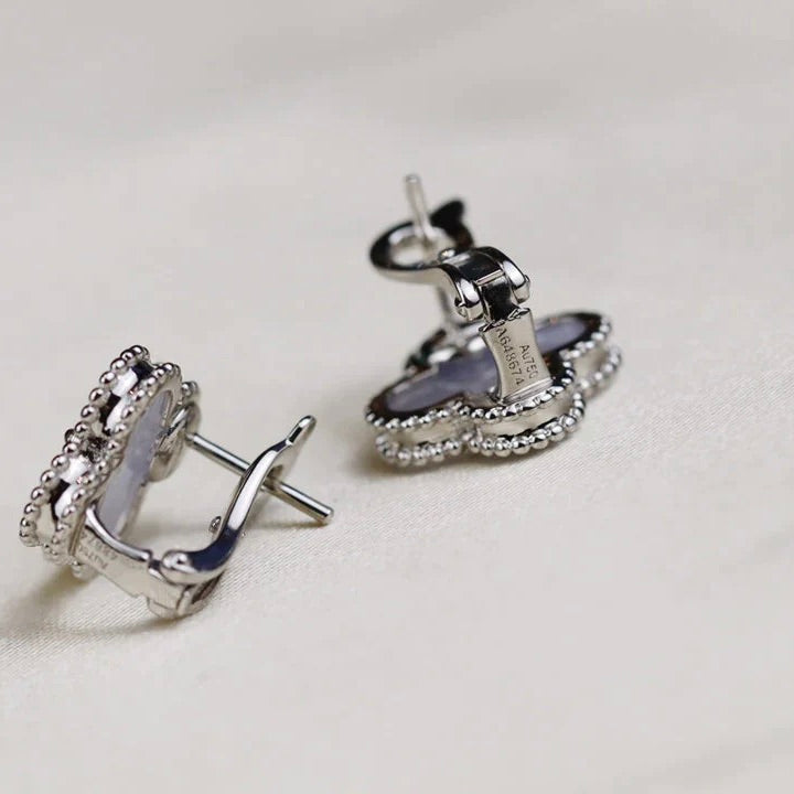 [Cyra]  CLOVER MEDIUM 1 MOTIFS  WHITE MOP EARRINGS SILVER