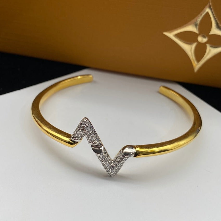 [Cyra]  VOLTE UPSITE DOWN DIAMOND GOLD OPEN BRACELET