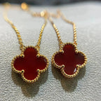 [Cyra]  CLOVER 15MM CARNELIAN SINGLE FLOWER NECKLACE