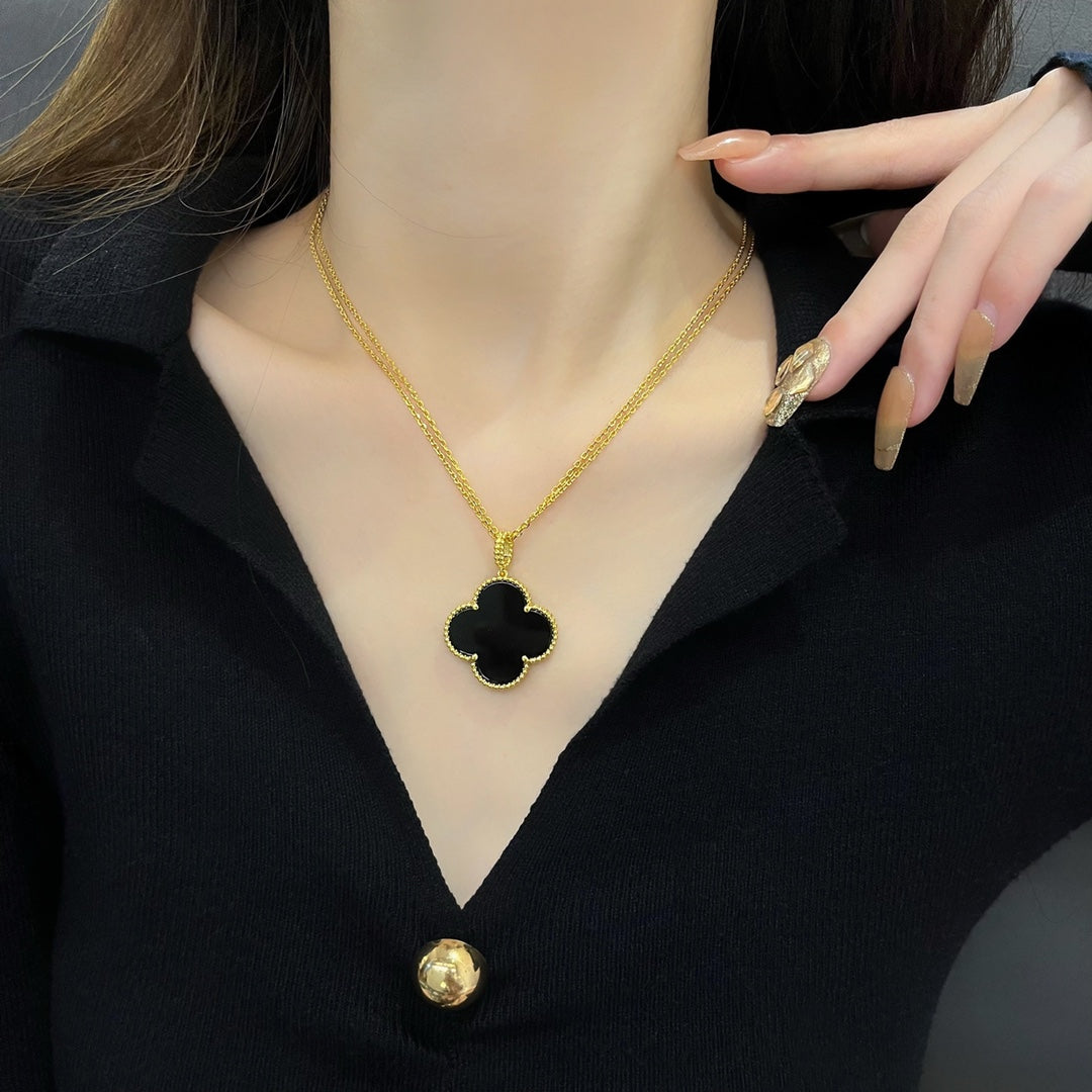 [Cyra] CLOVER 25MM HALSKETTE GOLD ONYX