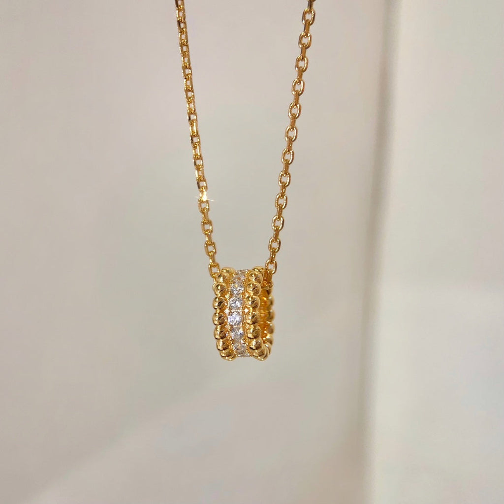 [Cyra]  PERLEE DIAMOND NECKLACE