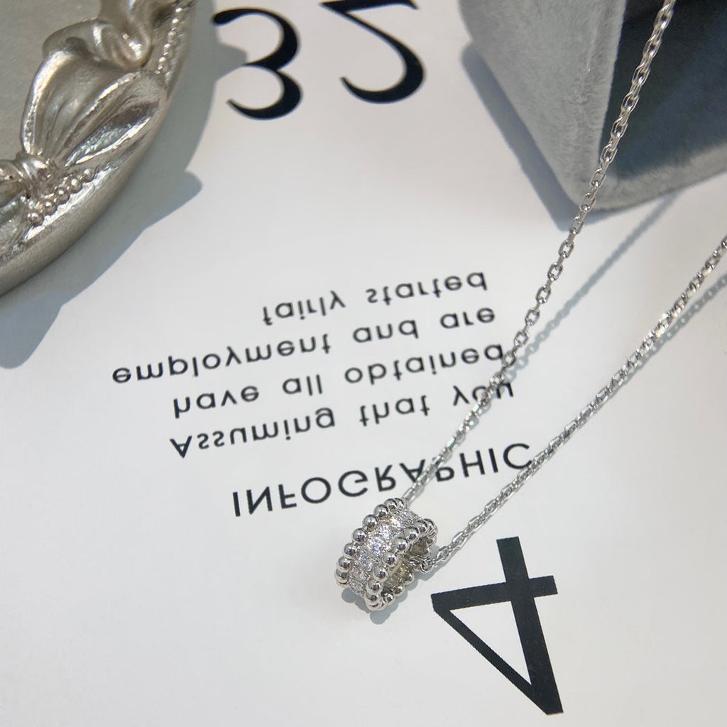[Cyra]  PERLEE DIAMOND NECKLACE