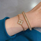[Cyra] Neue CLOVER 5 MOTIF FULL DIAMOND ARMBAND-KOLLEKTION
