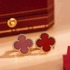 [Cyra]  CLOVER MEDIUM 1 MOTIFS CARNELIAN  EARRINGS