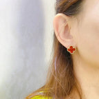 [Cyra]  CLOVER MEDIUM 1 MOTIFS CARNELIAN  EARRINGS
