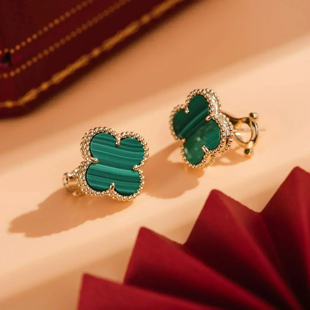 [Cyra]  CLOVER MEDIUM 1 MOTIFS MALACHITE  EARRINGS