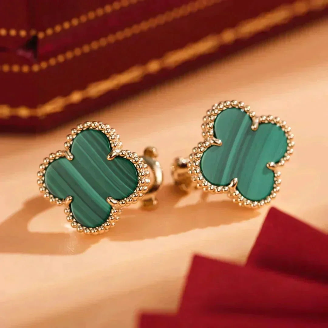 [Cyra]  CLOVER MEDIUM 1 MOTIFS MALACHITE  EARRINGS