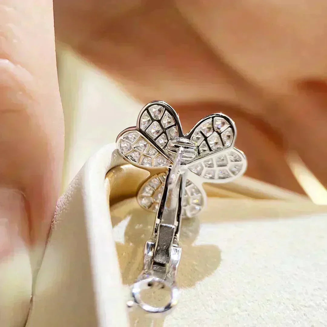 [Cyra]  CLOVER COMOS DIAMOND EARRINGS SILVER