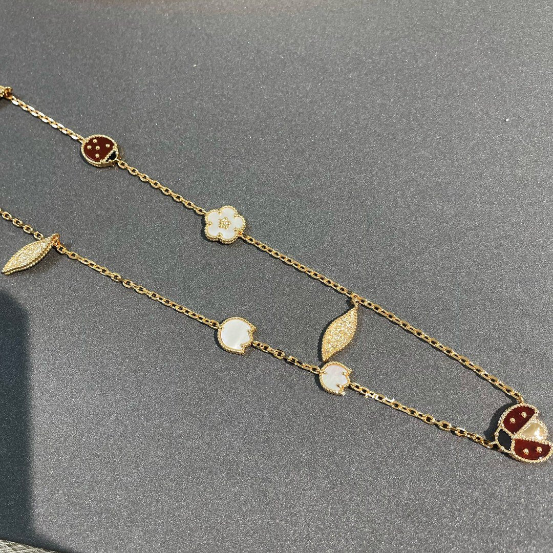 [Cyra] LUCKY SPRING 15 MOTIVE GOLDHALSKETTE