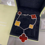 [Cyra] ARMBAND MIT 5 KLEEBLATT-MOTIVEN SILBER KARNEOL TIGERAUGE