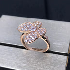 [Cyra] SCHMETTERLING-RING AUS ROSÉGOLD MIT DIAMANTEN