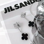 [Cyra]  CLOVER 2 MOTIFS  DIAMOND ONYX EARRINGS SILVER