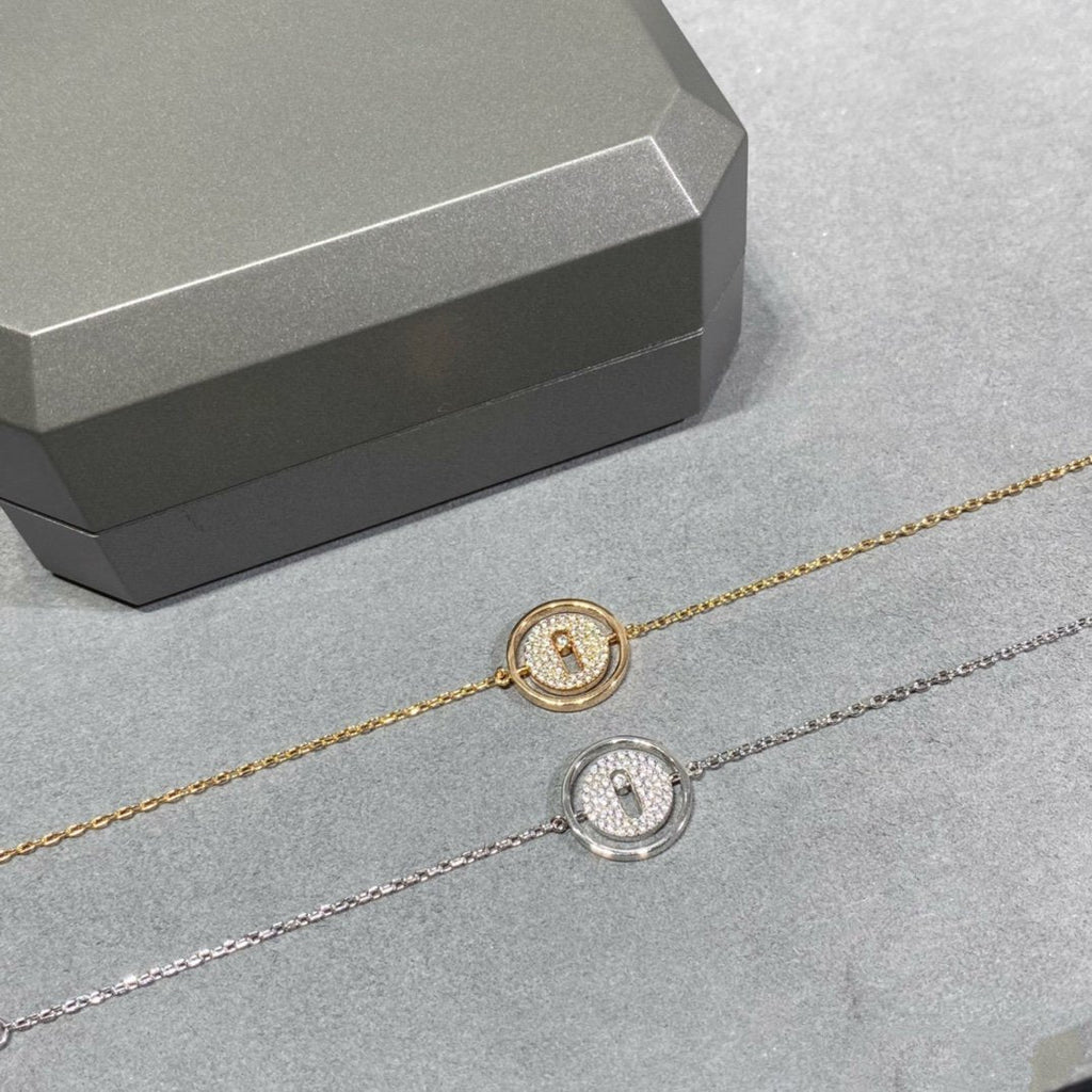 [Cyra]   MOVE DIAMOND PAVED BRACELET