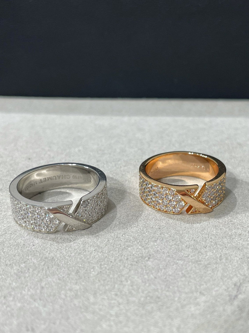 [Cyra]  LIENS EVIDENCE  DIAMOND PAVED RING