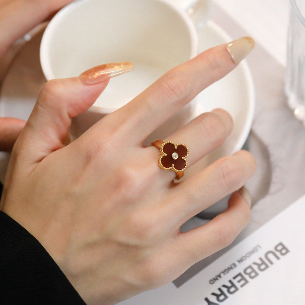 [Cyra] CLOVER KARNELIAN RING ROSÉGOLD DIAMANT