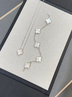 [Cyra] New CLOVER WHITE PEARL MOP 5 MOTIF BRACELET COLLECTION