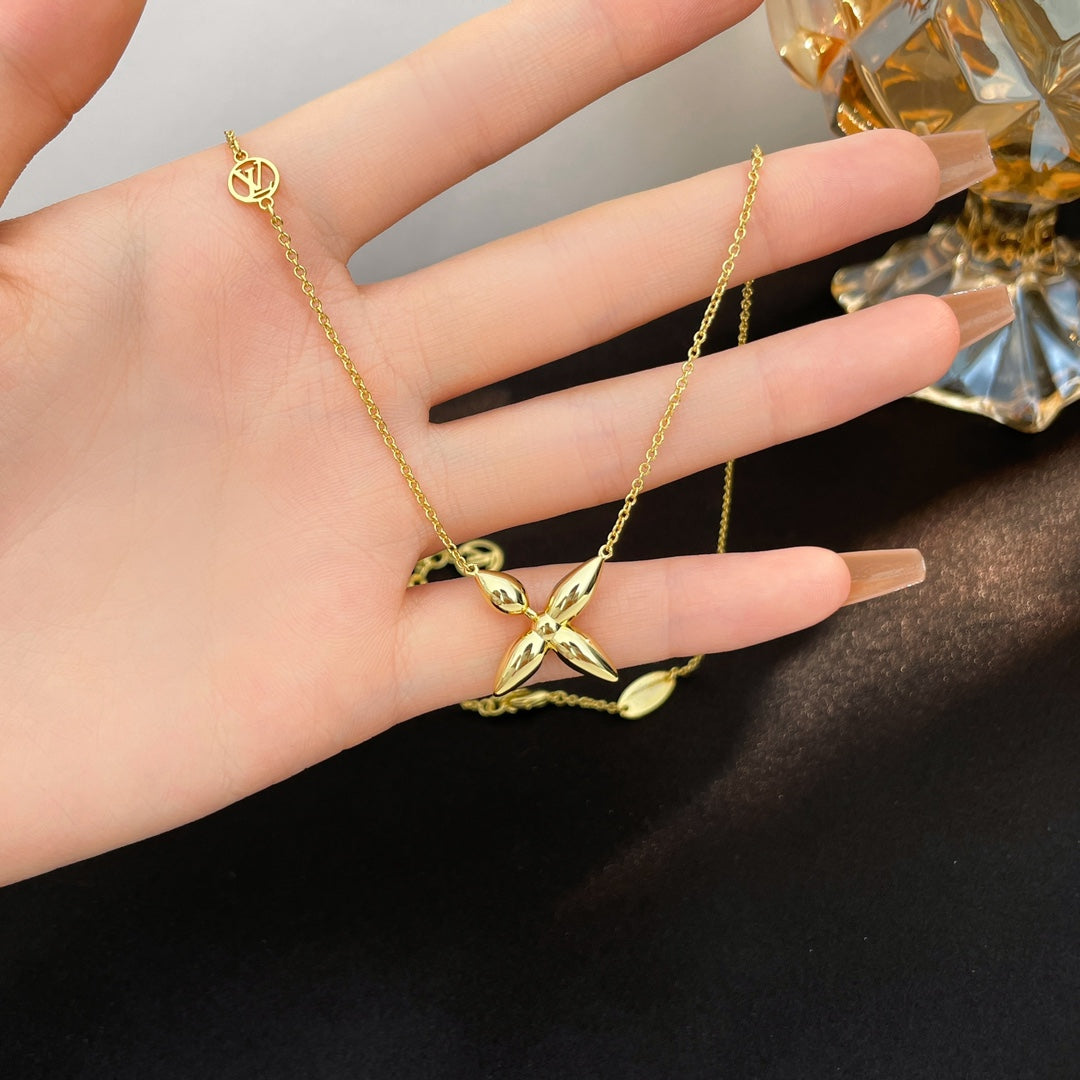 [Cyra]  LOUISETTE GOLD NECKLACE