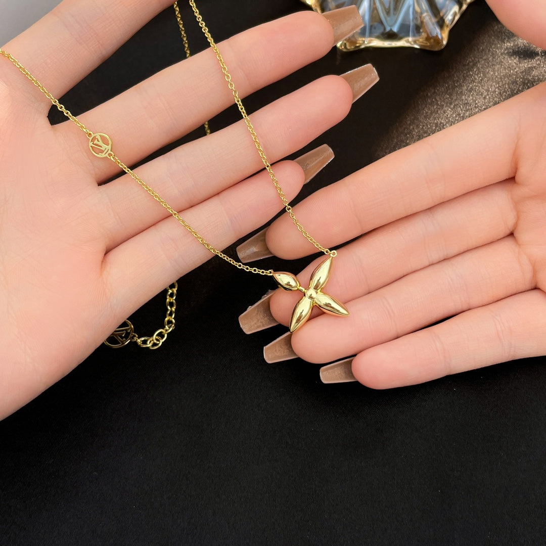 [Cyra]  LOUISETTE GOLD NECKLACE