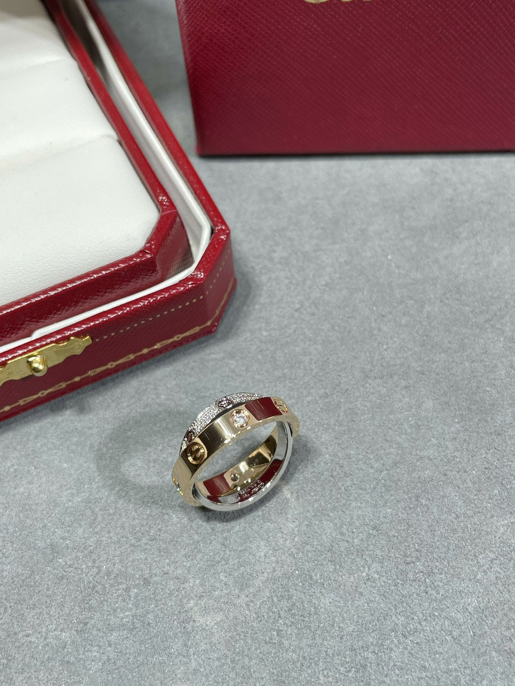 [Cyra]  LOVE PINK GOLD SILVER DIAMOND DOUBLE RING