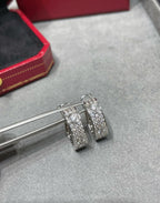 [Cyra] LOVE 5.5MM ダイヤモンド パヴェ イヤリング