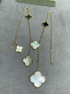 [Cyra]  CLOVER 6 MOTIF MOP ONYX GOLD NECKLACE