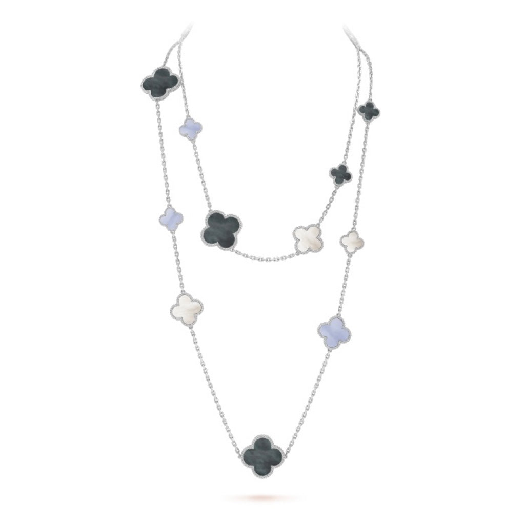 {
  "Cyra": "CLOVER 16 MOTIV HALSKETTE AUS CHALCEDON, PERLMUTT UND SILBER"
}