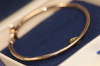 [Cyra]  IDYLLE OFFENES ARMBAND IN ROSÉGOLD MIT DIAMANT-PAVÉ
