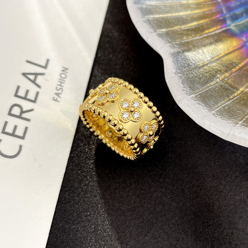 [Cyra]  PERLEE DIAMOND RING, GROSS