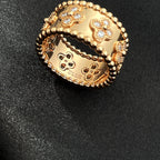 [Cyra]  PERLEE DIAMOND RING, GROSS