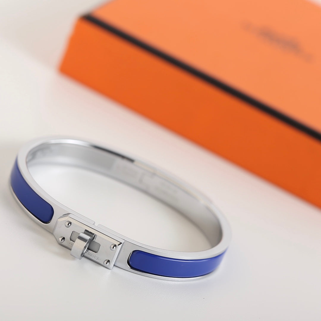[Cyra]  HM KELLY BLAUES ARMBAND