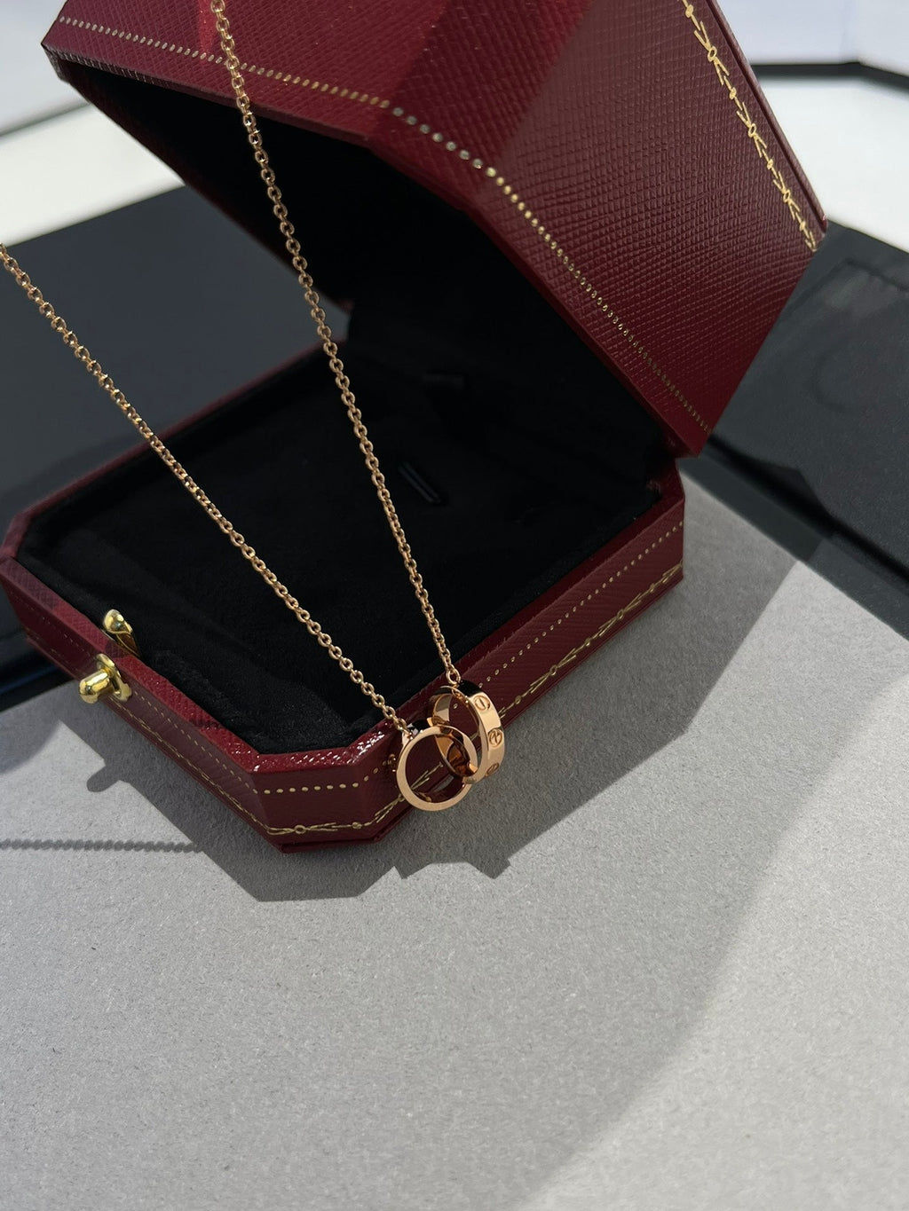 [Cyra]  LIEBESKETTE DOPPELRING ROSÉGOLD