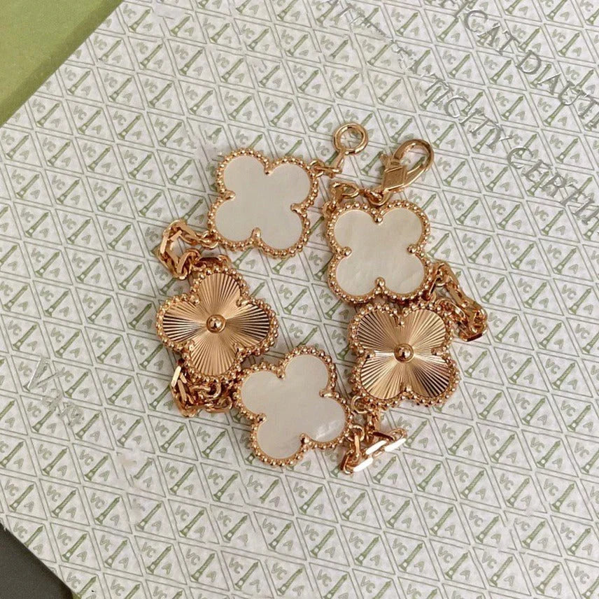 [Cyra] New CLOVER WHITE PEARL MOP 5 MOTIF BRACELET COLLECTION