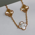 [Cyra] New CLOVER WHITE PEARL MOP 5 MOTIF BRACELET COLLECTION