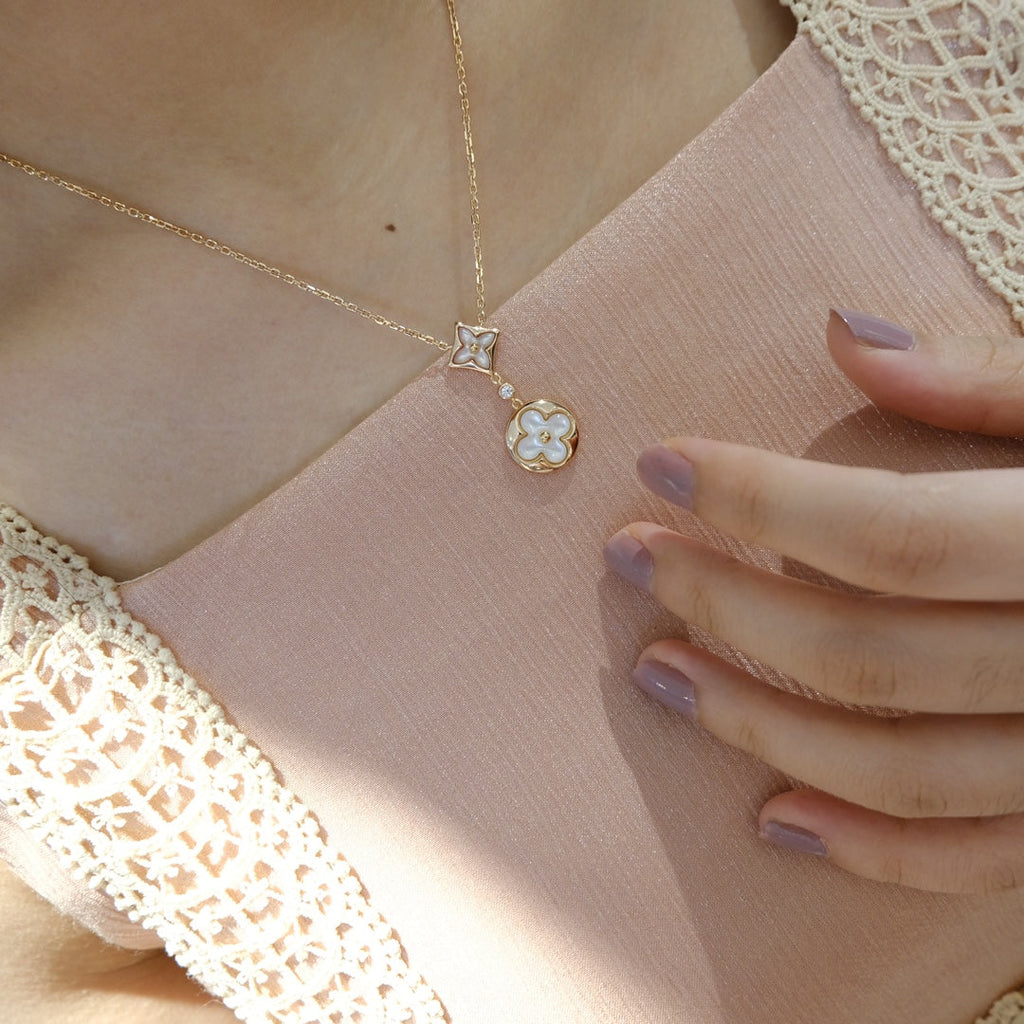 [Cyra]  STAR AND SUN WHITE MOP 2 MOTIF PINK GOLD NECKLACE